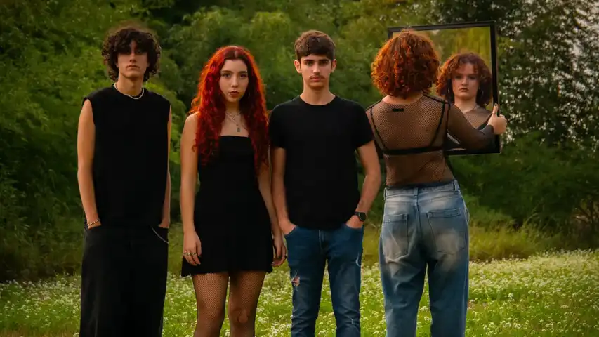 Imatge del concursant - Too Young to Die