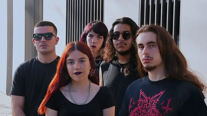 Imatge del concursant - Strayed From Will