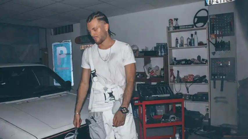 Contestant Image - SUCIO D