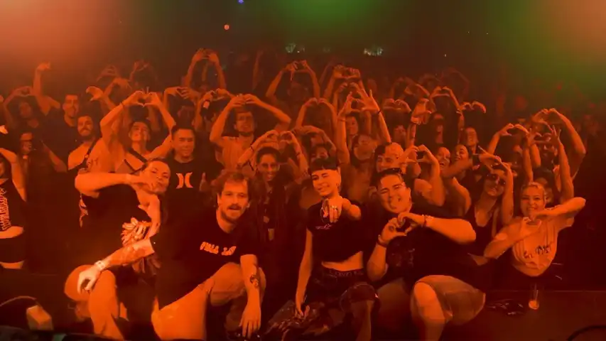 Contestant Image - La Civit