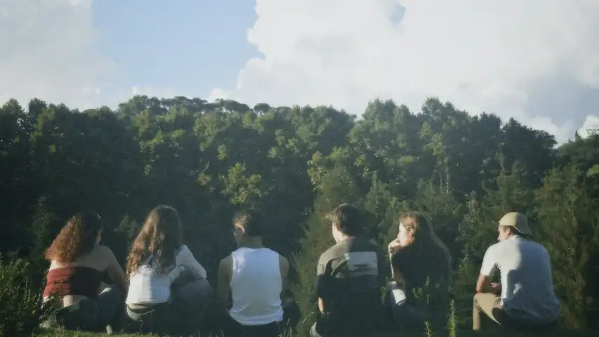 Contestant Image - L4